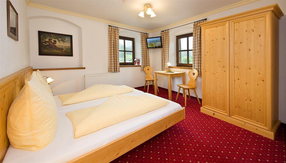 Hotel Reitlwirt Brixen im Thale Exterior photo